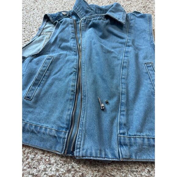 DAZY Vintage Denim Vest size women's Large; broken zipper; Jean Vest - Picture 8 of 10